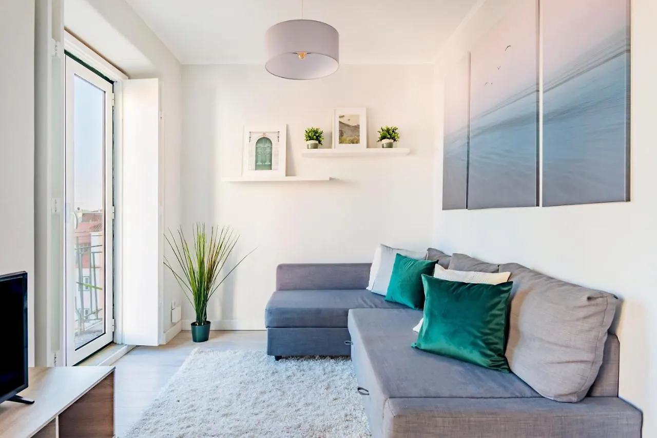 Апартаменты Mbird Lapa River View Duplex Лиссабон
