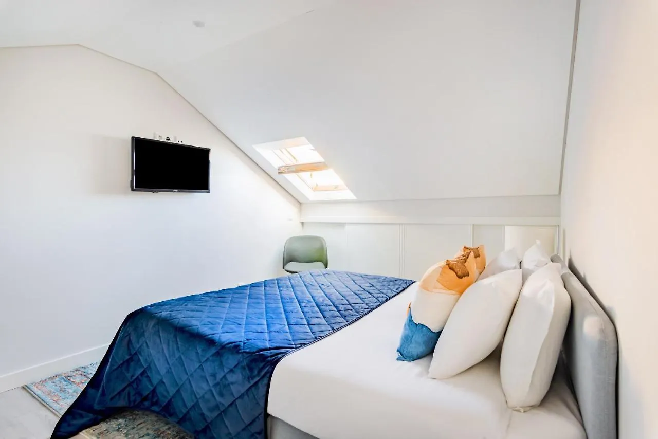 Mbird Lapa River View Duplex Лиссабон 0*,